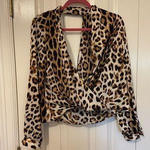 Leopard print top